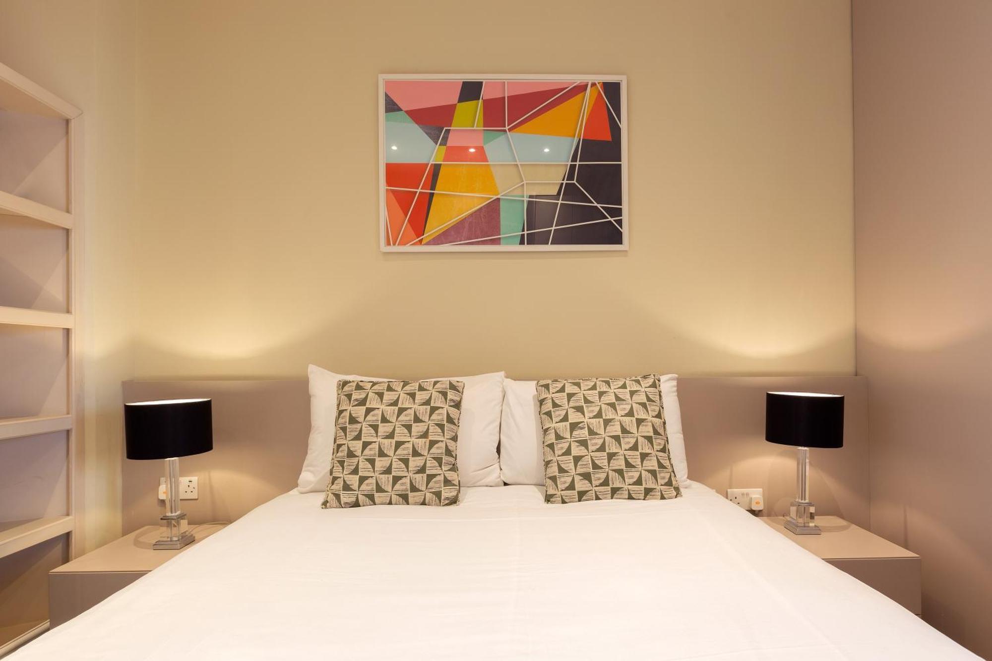 לונדון Superb One Bedroom Apartment In Soho מראה חיצוני תמונה